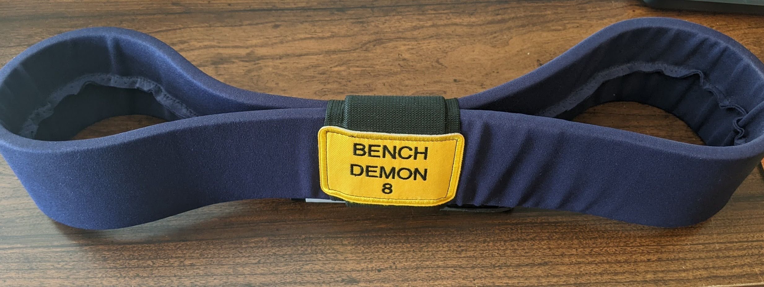 Bench Demon 8 Medium